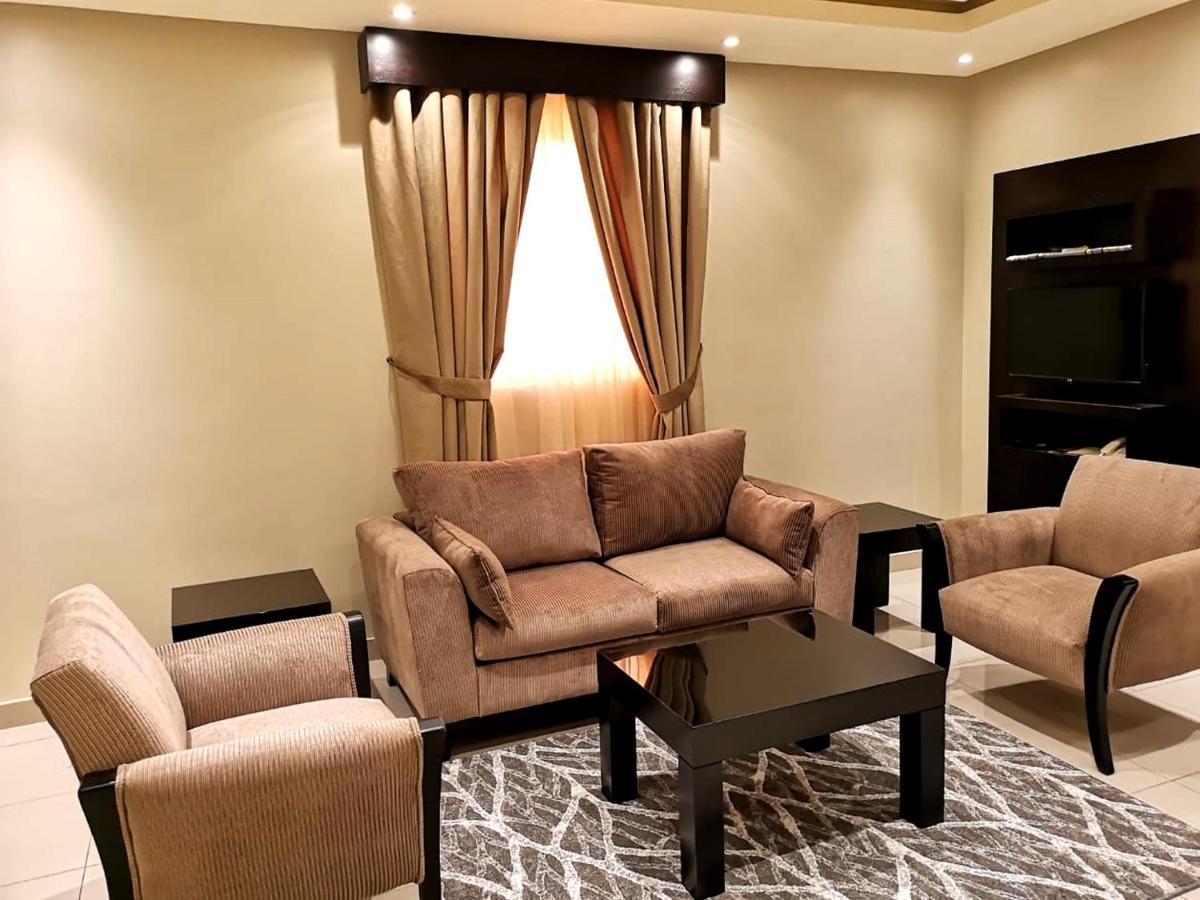 Bzul For Furnished Apartments Rijád Kültér fotó