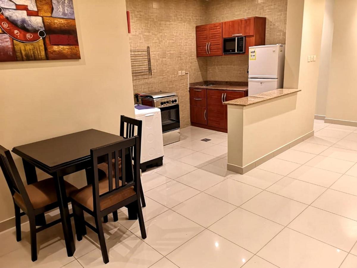 Bzul For Furnished Apartments Rijád Kültér fotó