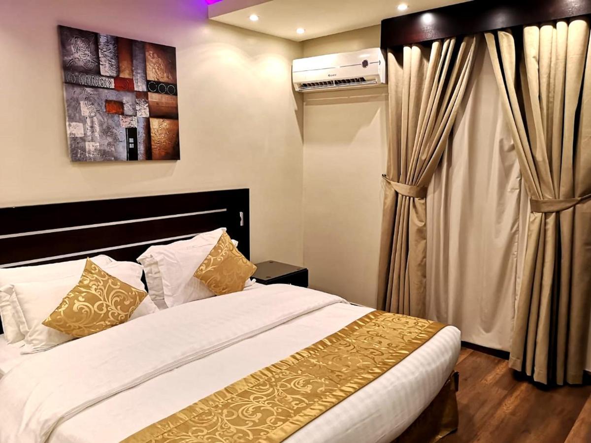 Bzul For Furnished Apartments Rijád Kültér fotó