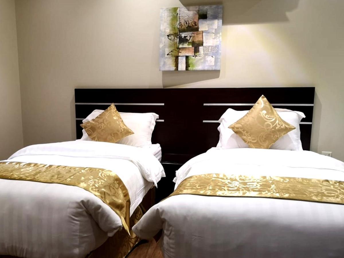Bzul For Furnished Apartments Rijád Kültér fotó